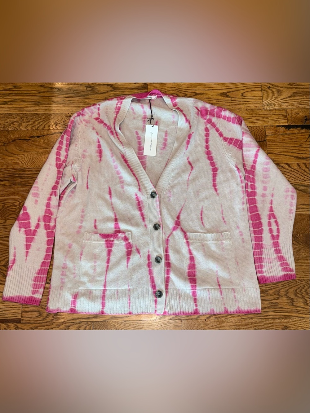 NWT. unsubscribed. Boyfriend Cardigan. 100% Cashmere. Purple & Gray Tie Dye. L.